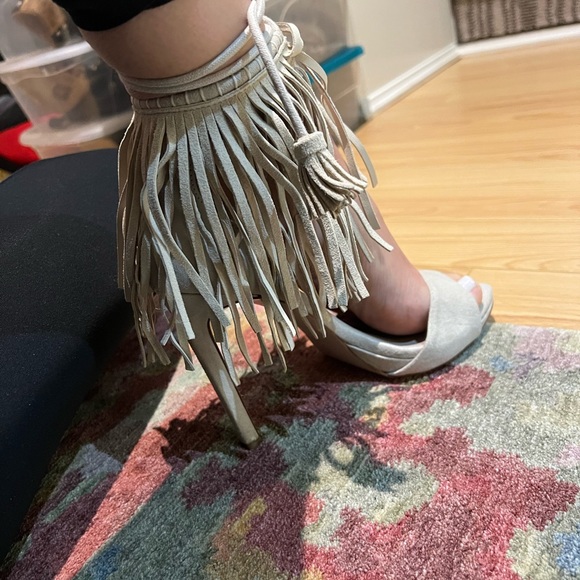 Zara brand new fringe heels - Picture 3 of 5